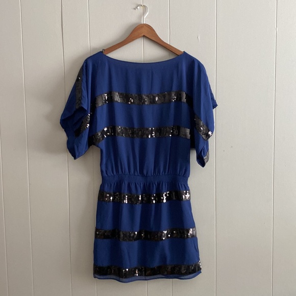 Jessica Simpson cocktail dress with sequins size S - Picture 2 of 7
